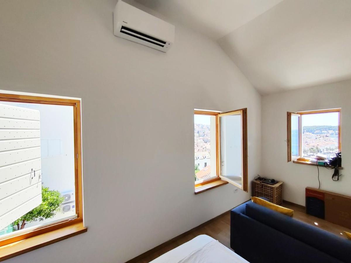 Brand New Apt W Balcony & Perfect Seaview At Center Хвар Екстер'єр фото