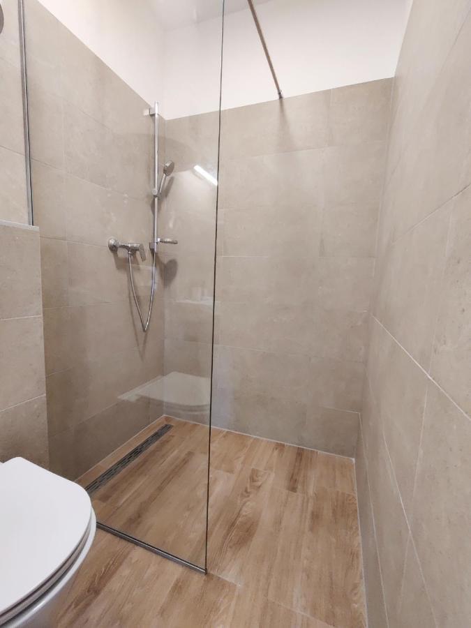 Brand New Apt W Balcony & Perfect Seaview At Center Хвар Екстер'єр фото